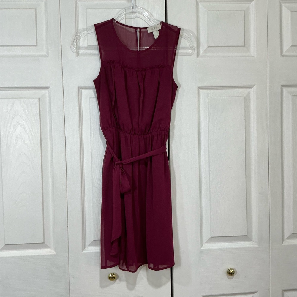 🌷 Ann Taylor Loft Burgundy Sleeveless Lined Dress - 0 Petite